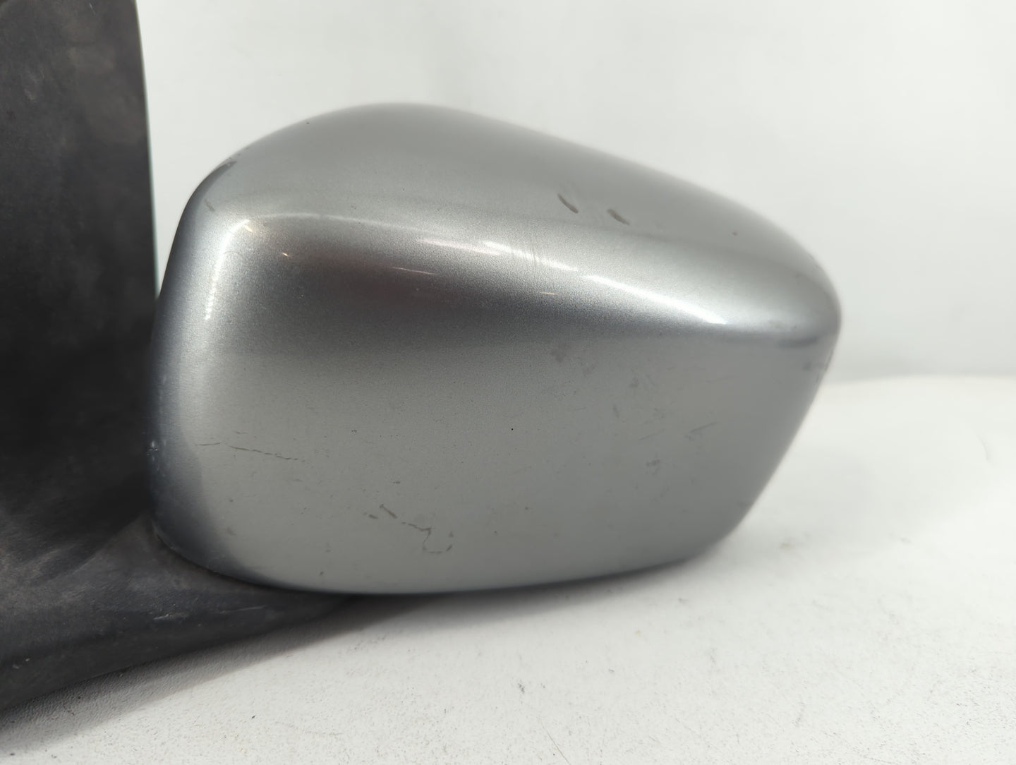 2010-2014 Hyundai Tucson Driver Side View Mirror - Left Door Mirror OEM Used - Oemusedautoparts1.com