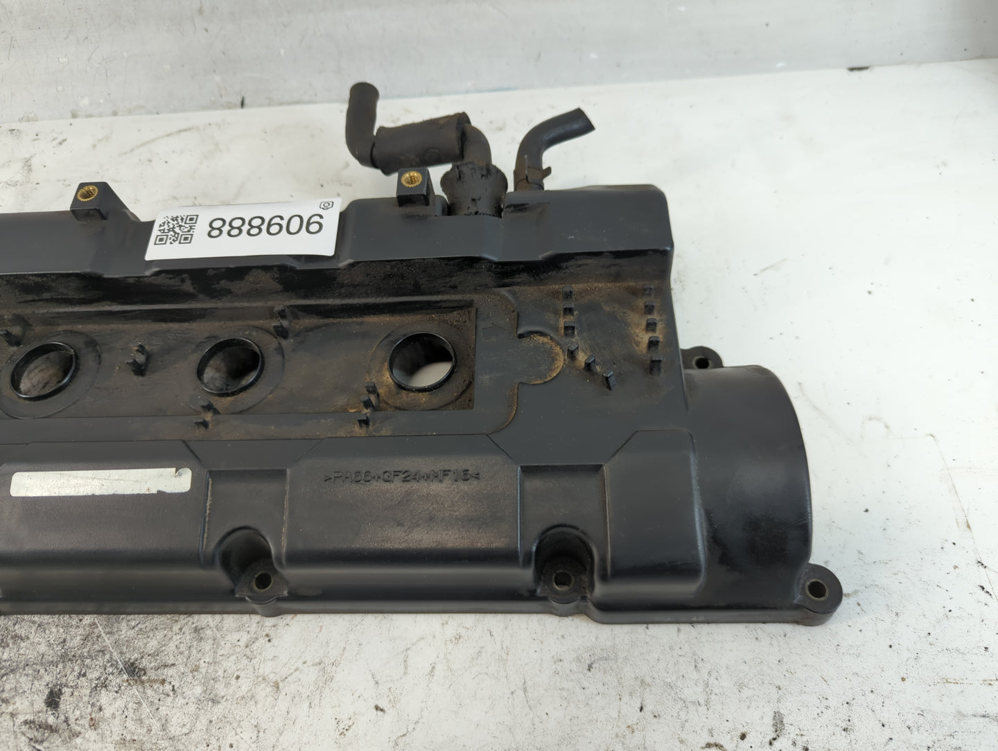2010 Hyundai Tucson Passenger Right Cylinder Head Valve Cover P/N:PA66-GF24+MF16 Fits OEM Used Auto Parts - Oemusedautoparts
