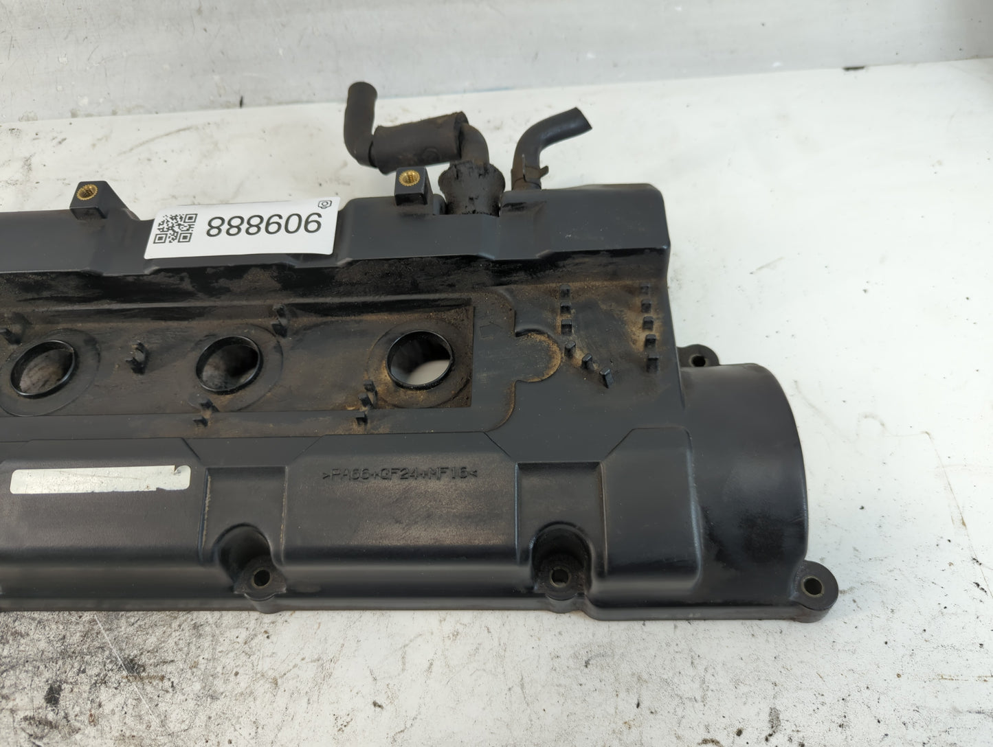 2010 Hyundai Tucson Passenger Right Cylinder Head Valve Cover P/N:PA66-GF24+MF16 Fits OEM Used Auto Parts - Oemusedautoparts