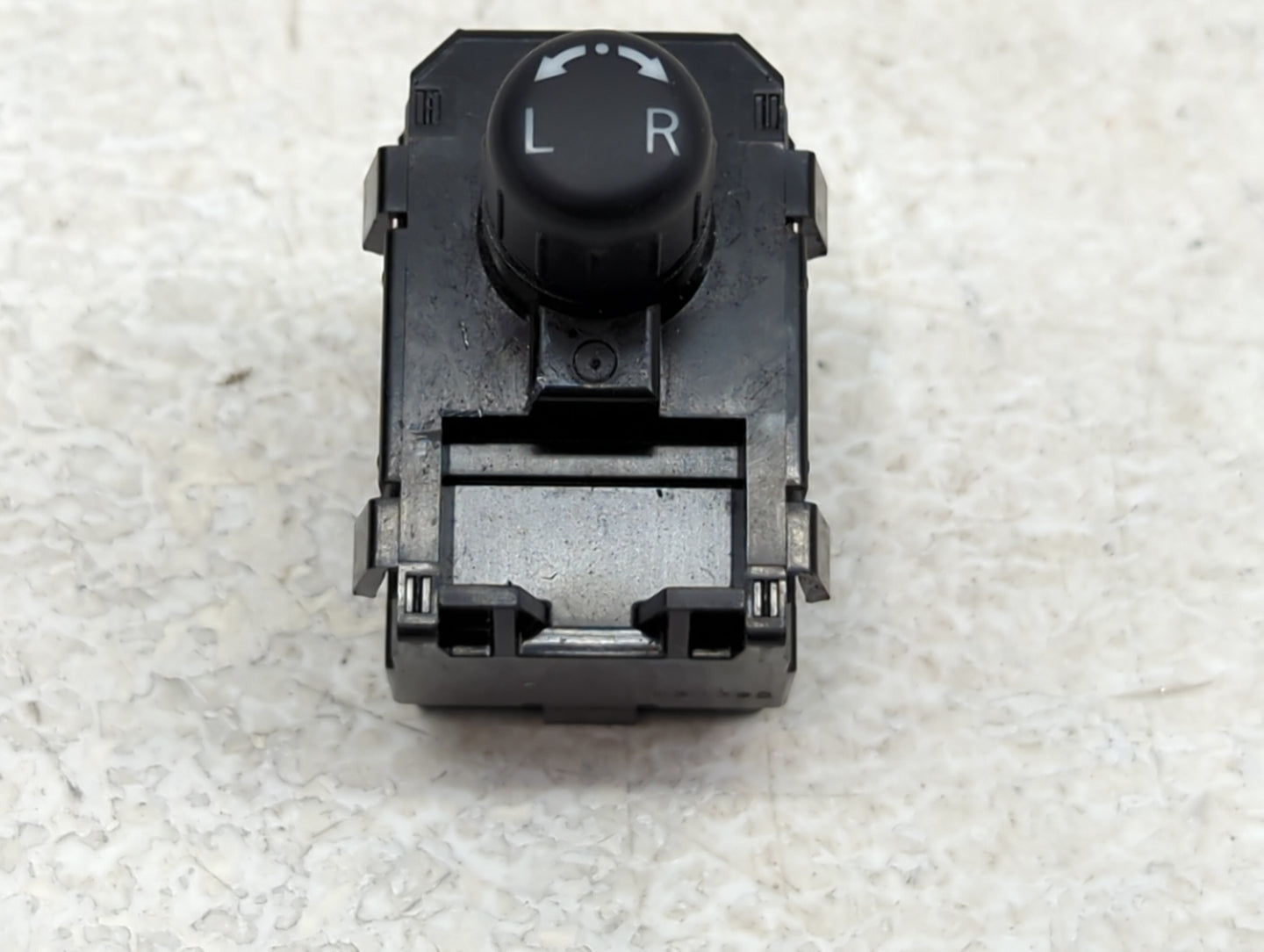 2010 Infiniti Ex35 Driver Left Door Mirror Power Switch 0513sd - Oemusedautoparts1.com
