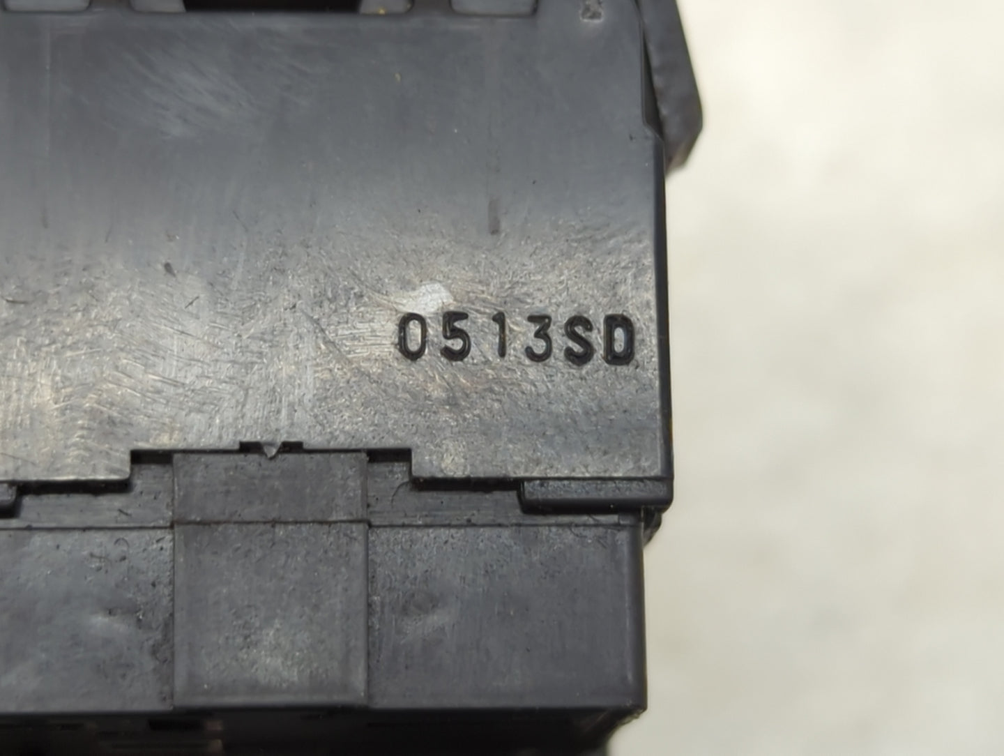2010 Infiniti Ex35 Driver Left Door Mirror Power Switch 0513sd - Oemusedautoparts1.com