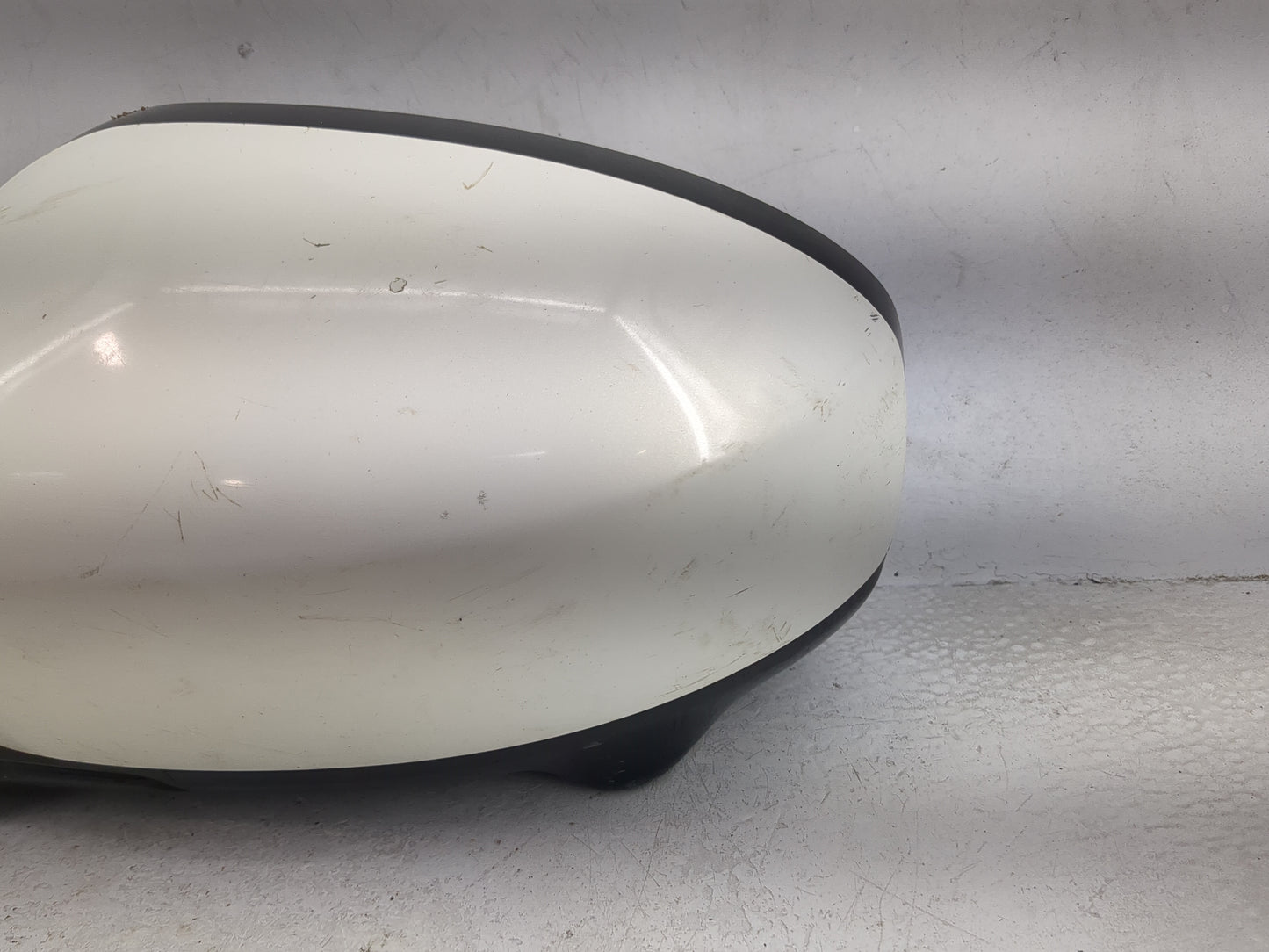 2008-2012 Infiniti Ex35 Driver Side View Mirror - Left Door Mirror OEM Used - Oemusedautoparts1.com