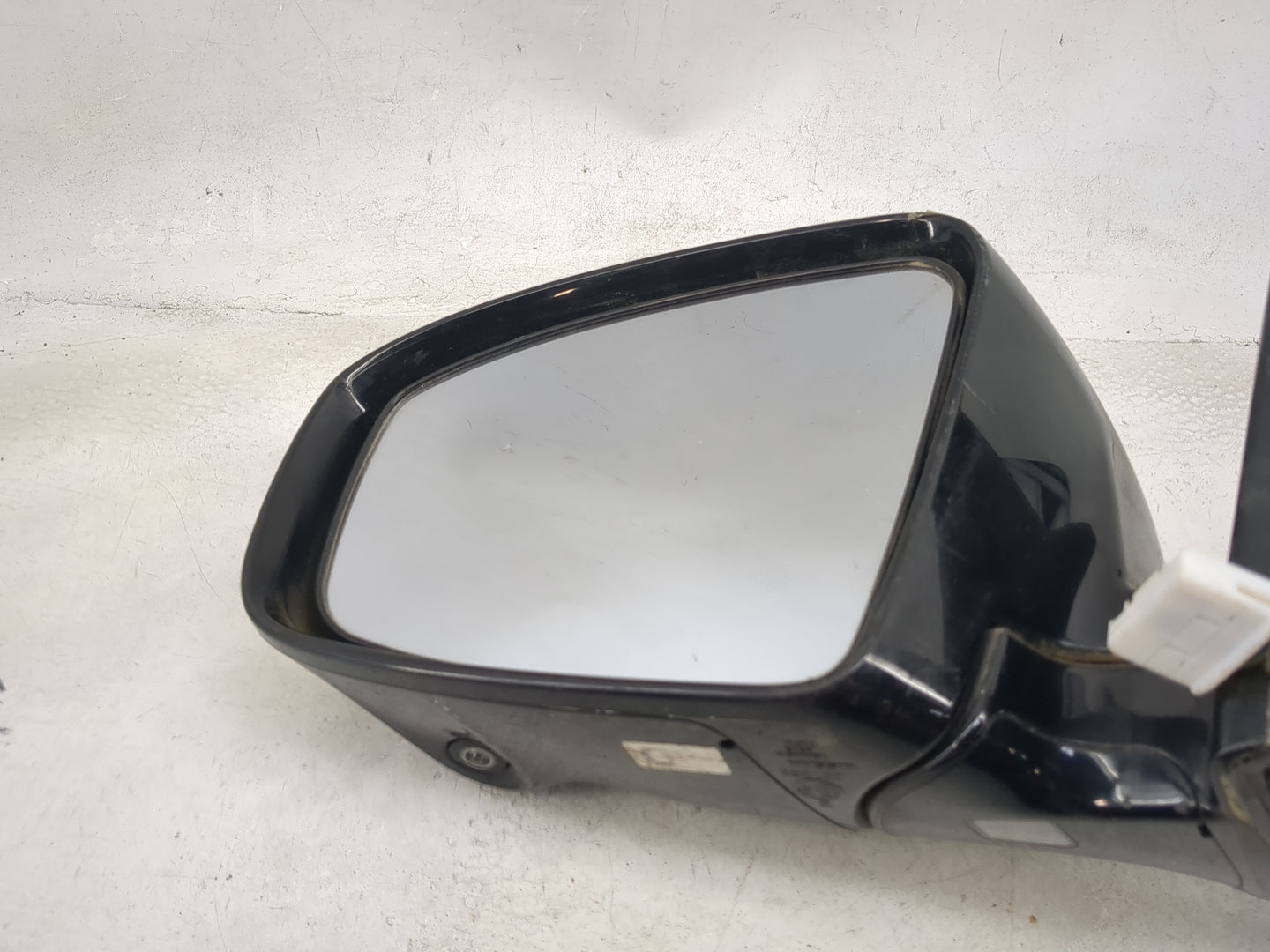 2008-2012 Infiniti Ex35 Driver Side View Mirror - Left Door Mirror OEM Used - Oemusedautoparts1.com