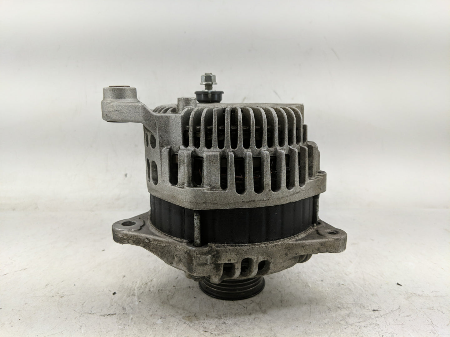 2010-2012 Infiniti Fx35 Alternator Replacement Generator Charging Assembly Engine OEM P/N:23100 JK01A Fits OEM Used Auto Par