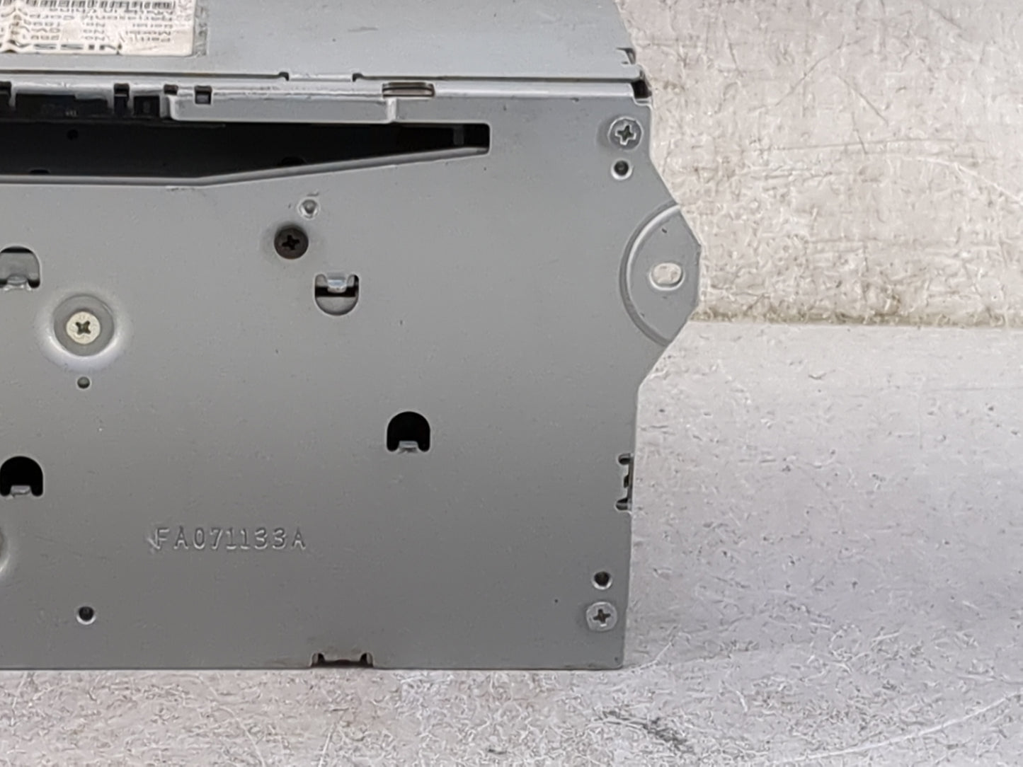 2010 Infiniti Fx35 Radio AM FM Cd Player Receiver Replacement P/N:2591AZX77B CV-VN1060AD Fits Fits 2011 OEM Used Auto Parts 