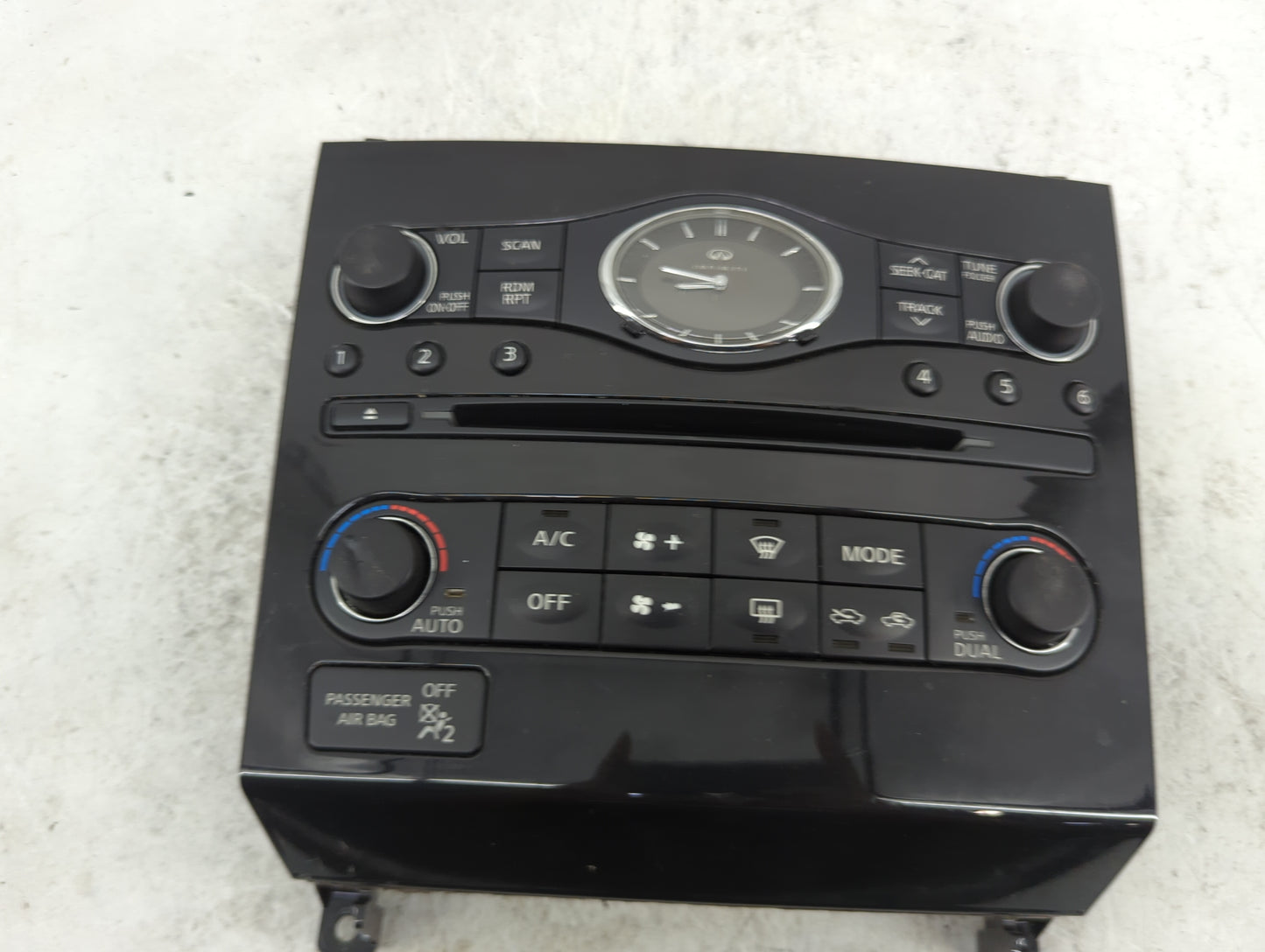 2009-2010 Infiniti Fx35 Climate Control Module Temperature AC/Heater Replacement Fits Fits 2009 2010 OEM Used Auto Parts - O
