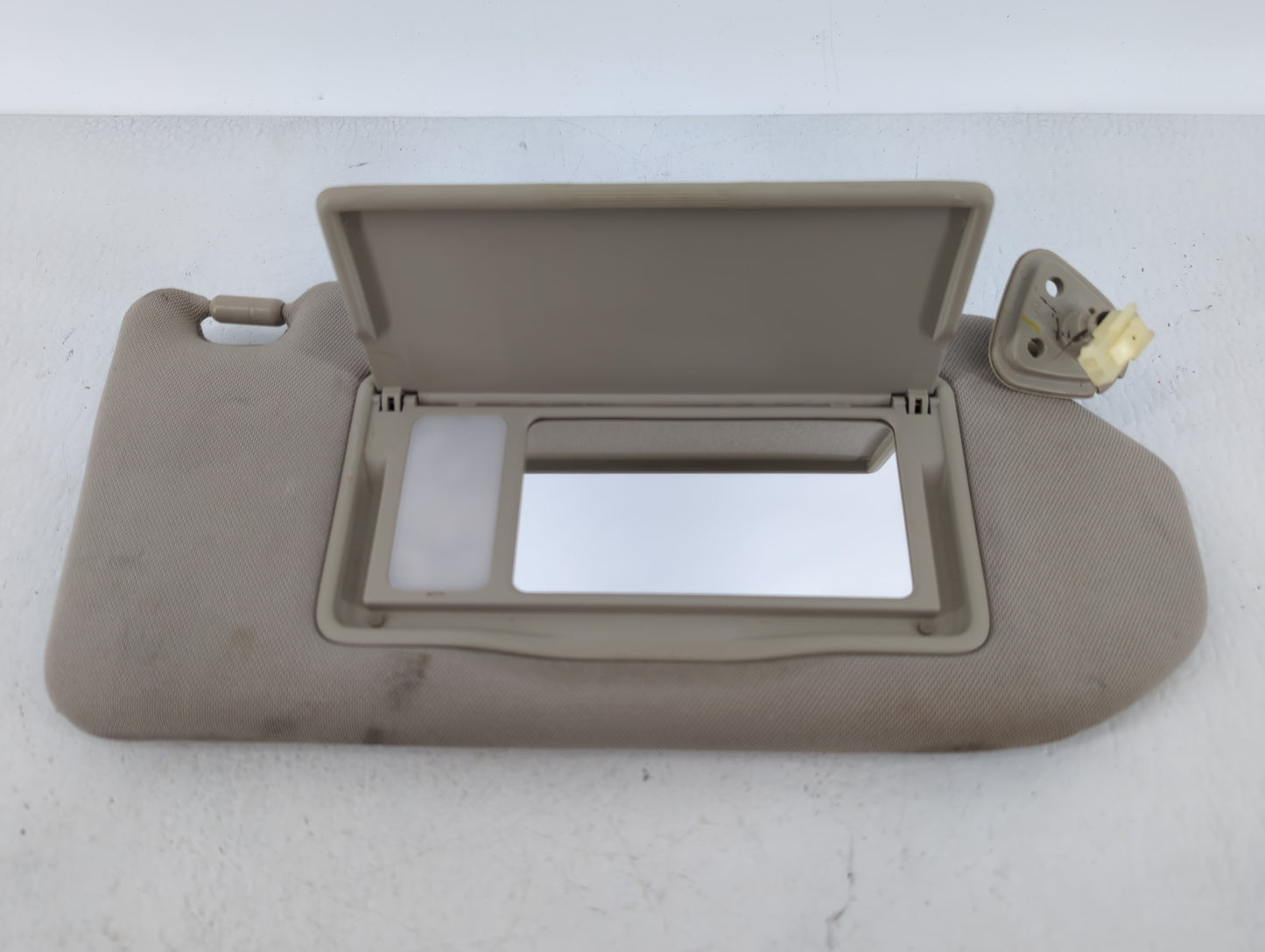 2007-2008 Infiniti G35 Sun Visor Shade Replacement Passenger Right Mirror Fits Fits 2007 2008 2009 2010 2011 2012 2013 2015 