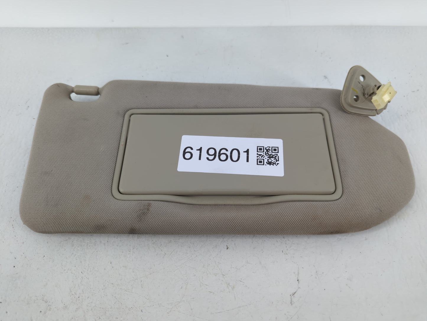 2007-2008 Infiniti G35 Sun Visor Shade Replacement Passenger Right Mirror Fits Fits 2007 2008 2009 2010 2011 2012 2013 2015 