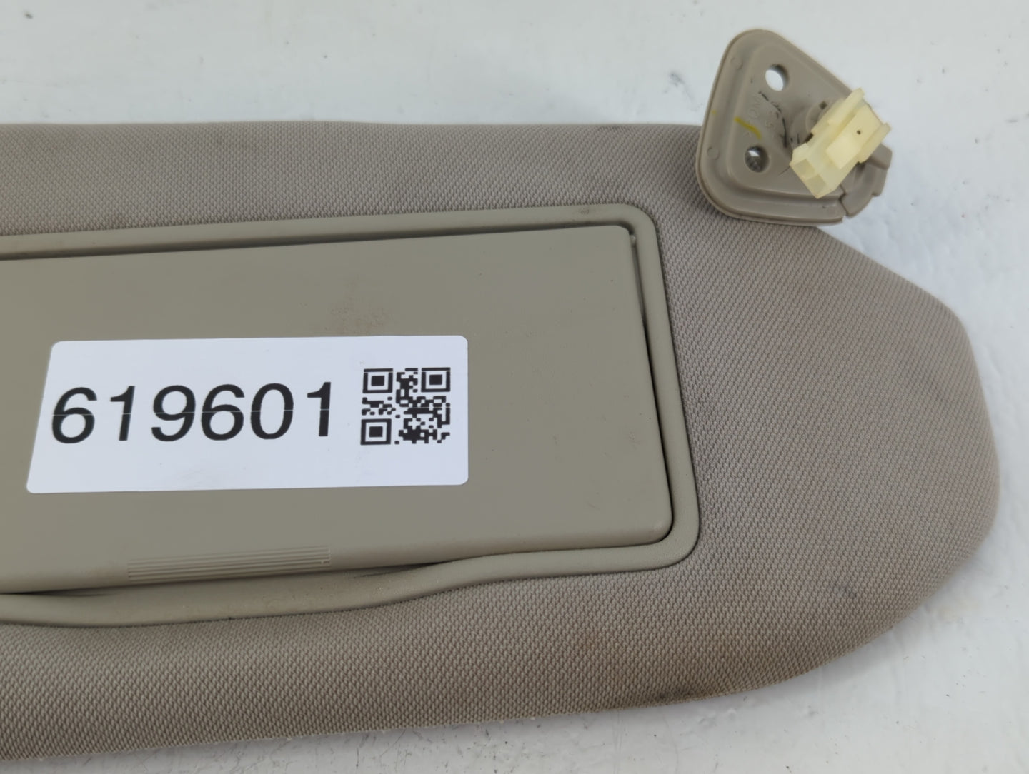 2007-2008 Infiniti G35 Sun Visor Shade Replacement Passenger Right Mirror Fits Fits 2007 2008 2009 2010 2011 2012 2013 2015 