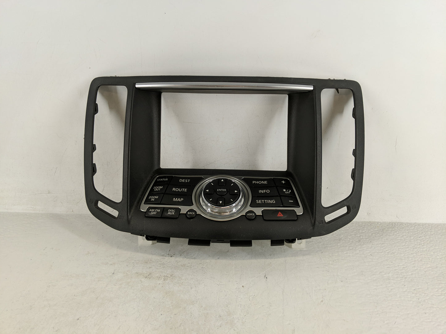 2010 Infiniti G37 Radio Control Panel - Oemusedautoparts1.com