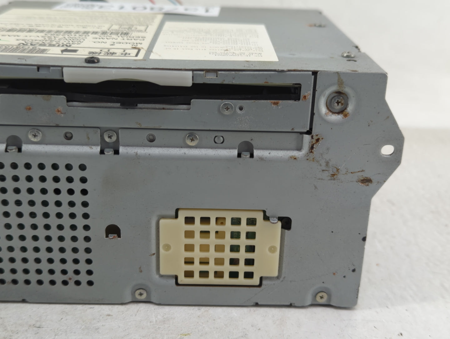 2010-2011 Infiniti G37 Radio AM FM Cd Player Receiver Replacement P/N:25915 ZX74A Fits Fits 2010 2011 OEM Used Auto Parts - 