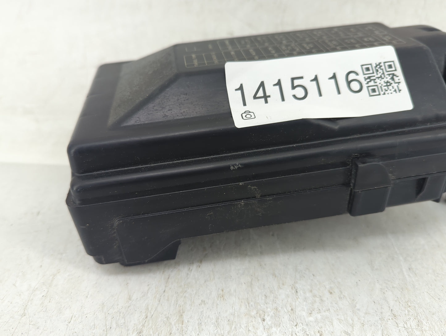 2010-2013 Infiniti G37 Fusebox Fuse Box Panel Relay Module P/N:7154-9230-30 284B9 JK000 Fits Fits 2010 2011 2012 2013 2014 2