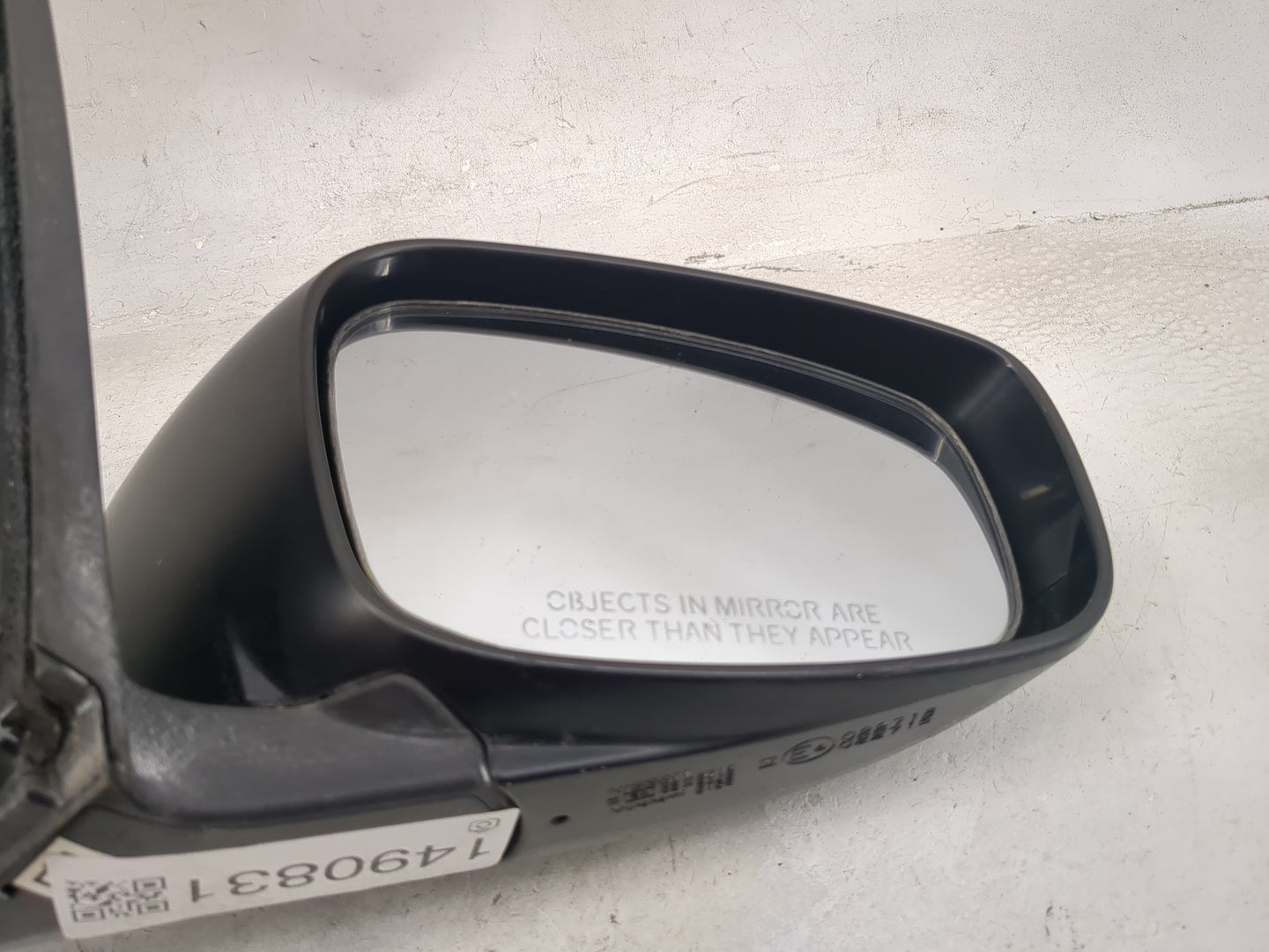 2008-2013 Infiniti G37 Passenger Side View Mirror - Right Door Mirror OEM Used - Oemusedautoparts1.com