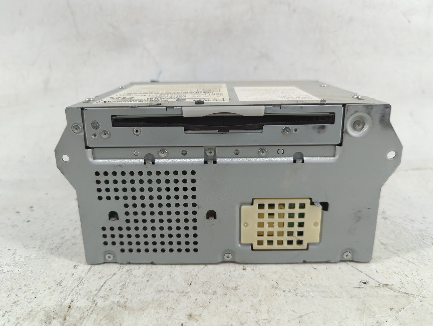 2010-2011 Infiniti G37 Radio AM FM Cd Player Receiver Replacement P/N:25915 JJ52C NAU-P8404US, UQW1615 Fits Fits 2010 2011 O