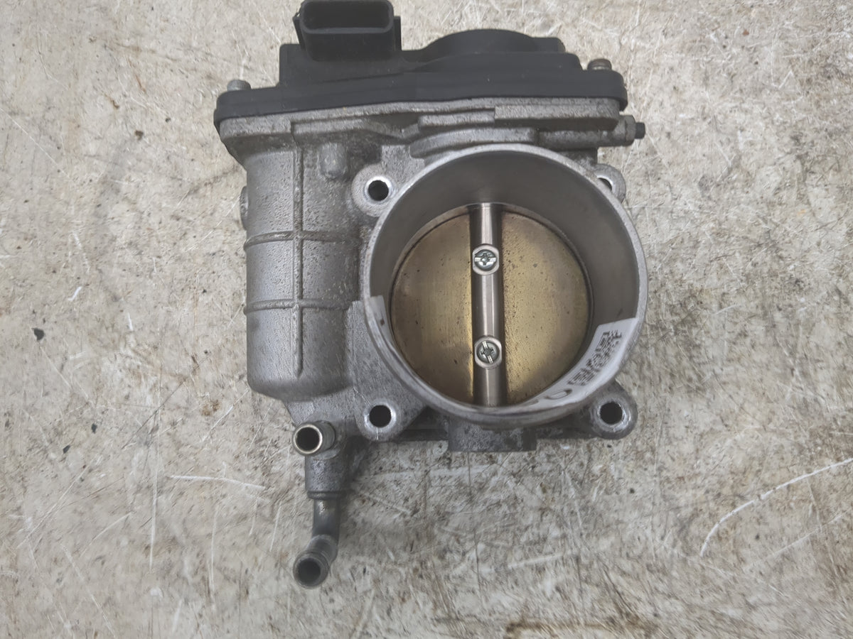 2008-2013 Infiniti G37 Throttle Body P/N:SERA 526-02 Fits OEM Used Auto Parts - Oemusedautoparts1.com