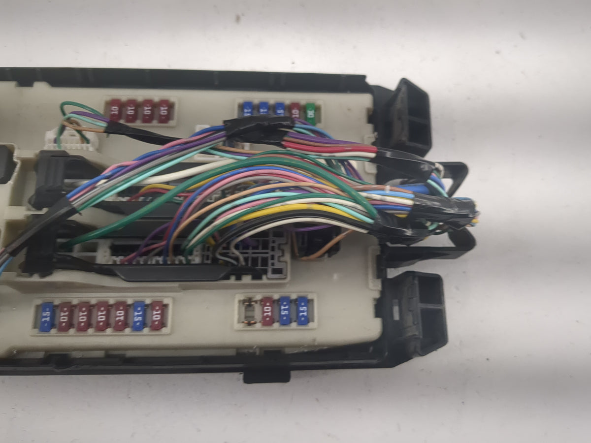 2010 Infiniti G37 Fusebox Fuse Box Panel Relay Module P/N:284B9JK000 7154-9230-30 Fits OEM Used Auto Parts - Oemusedautopart