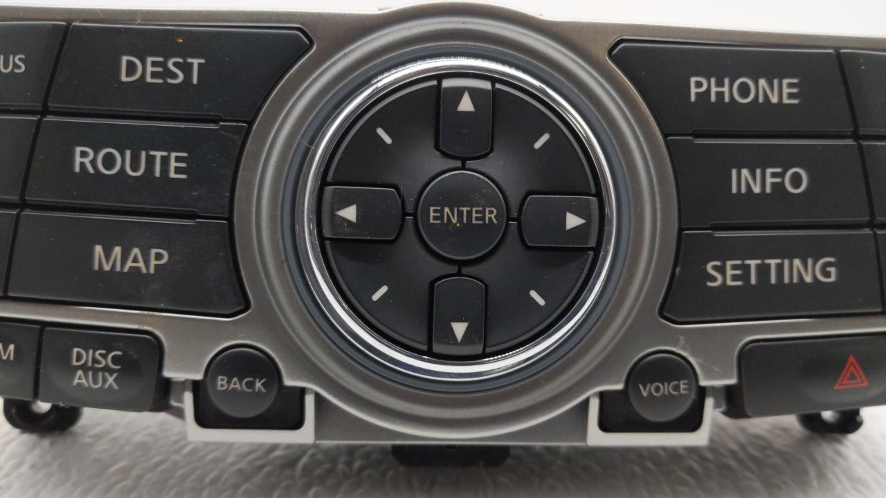2010-2011 Infiniti G37 Information Display Screen - Oemusedautoparts1.com