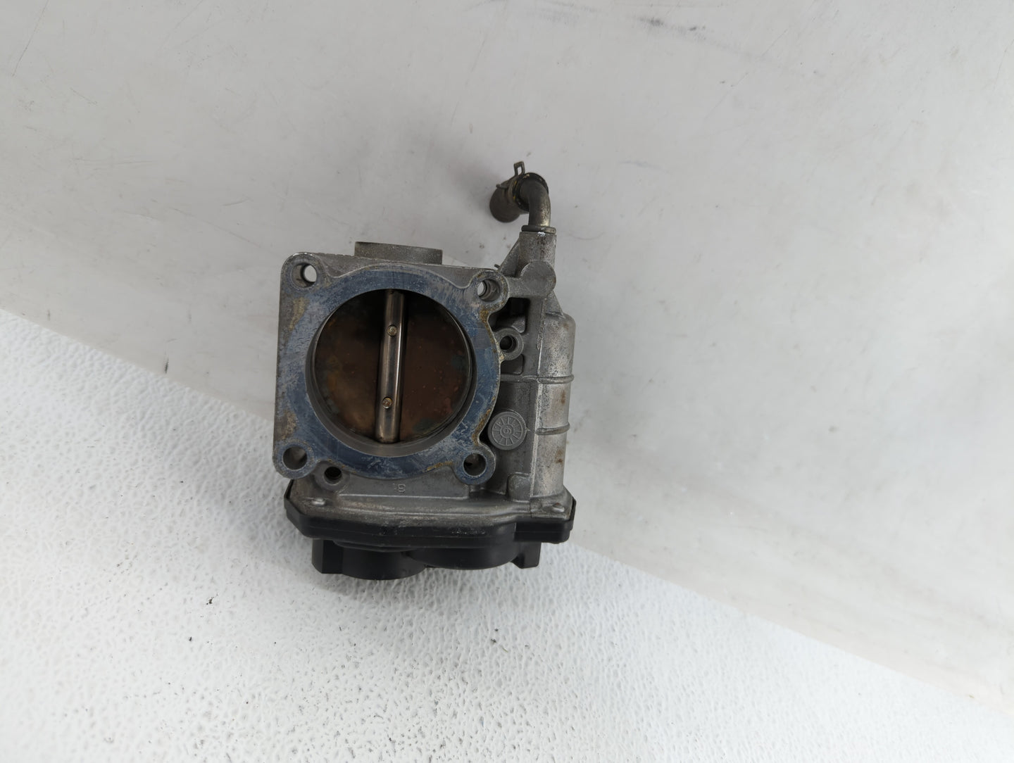 2008-2013 Infiniti G37 Throttle Body P/N:526-01 RME75 Fits OEM Used Auto Parts - Oemusedautoparts1.com