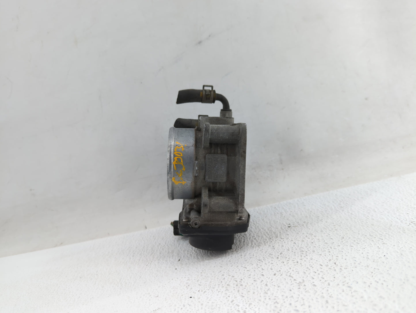 2008-2013 Infiniti G37 Throttle Body P/N:526-01 RME75 Fits OEM Used Auto Parts - Oemusedautoparts1.com