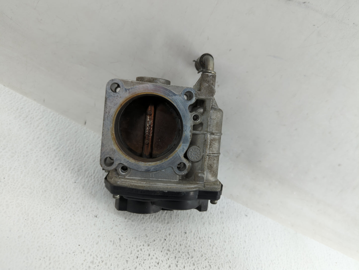2008-2013 Infiniti G37 Throttle Body P/N:526-01 RME75 Fits OEM Used Auto Parts - Oemusedautoparts1.com