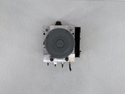 2009-2010 Infiniti G37 ABS Pump Control Module Replacement P/N:47660 1NG0A Fits Fits 2009 2010 OEM Used Auto Parts