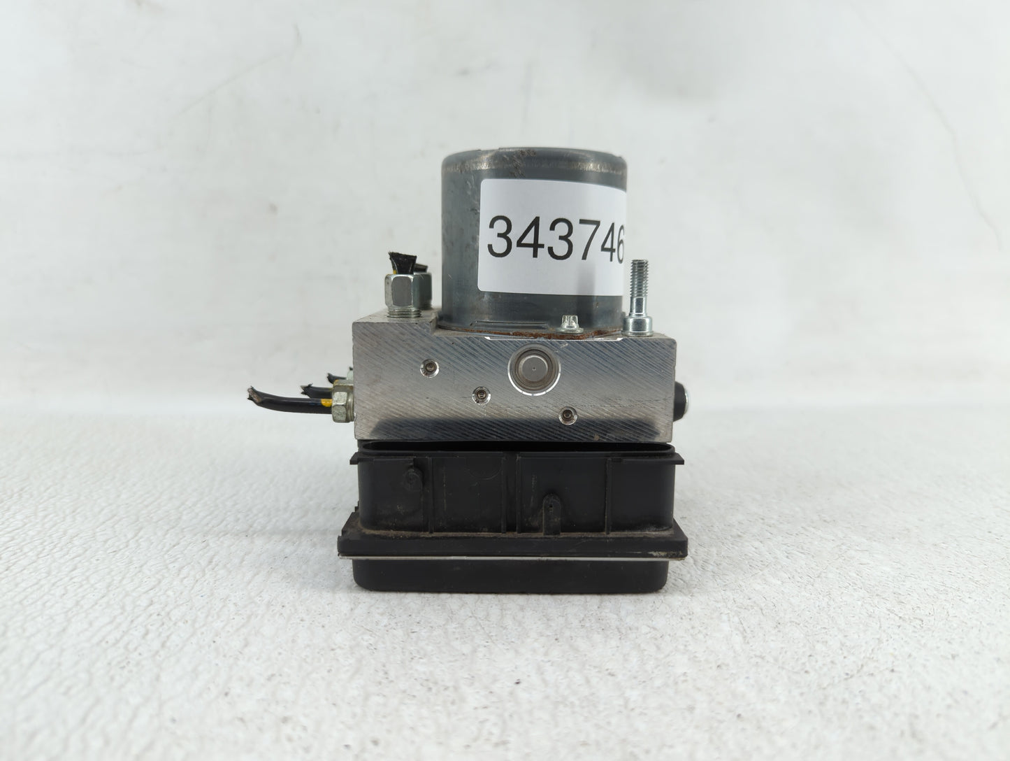 2009-2010 Infiniti G37 ABS Pump Control Module Replacement P/N:47660 1NG0A Fits Fits 2009 2010 OEM Used Auto Parts - Oemused