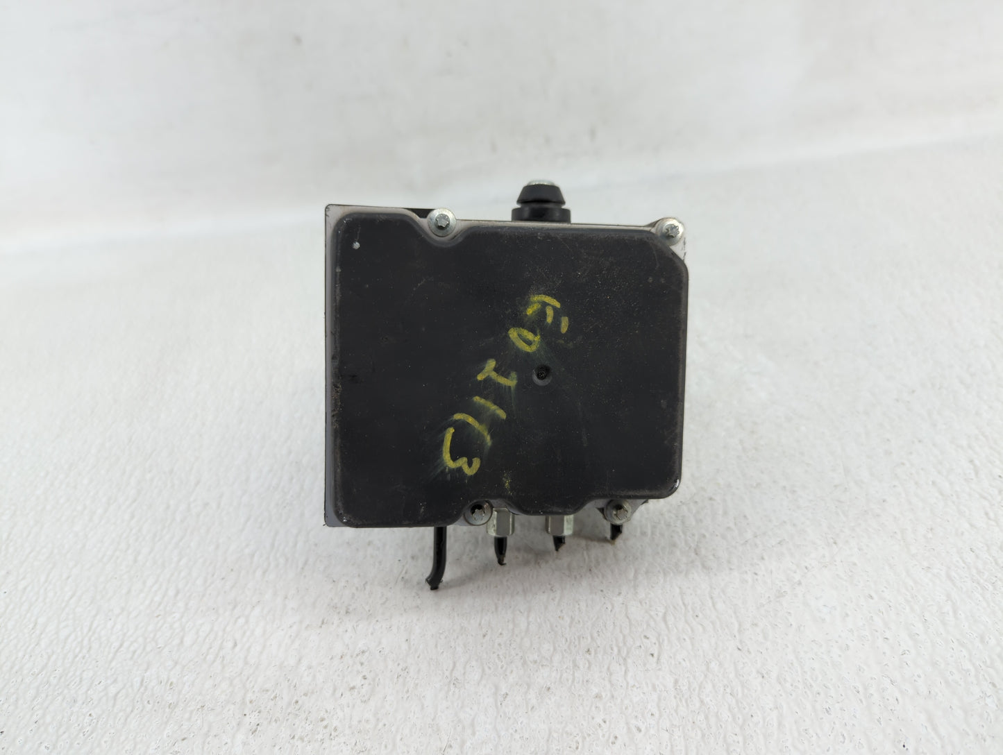 2009-2010 Infiniti G37 ABS Pump Control Module Replacement P/N:47660 1NG0A Fits Fits 2009 2010 OEM Used Auto Parts - Oemused