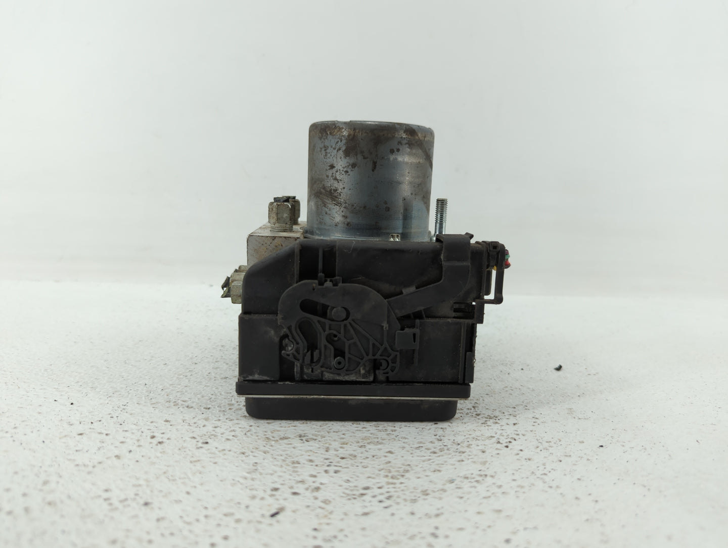 2009-2010 Infiniti G37 ABS Pump Control Module Replacement P/N:47660 1NG0A Fits Fits 2009 2010 OEM Used Auto Parts - Oemused