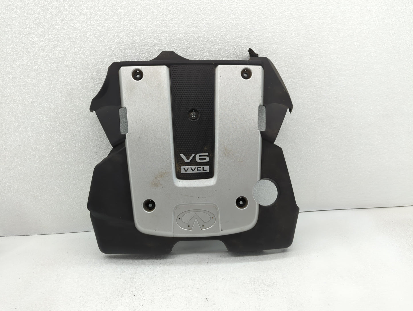 2010 Infiniti G37 Engine Cover - Oemusedautoparts1.com