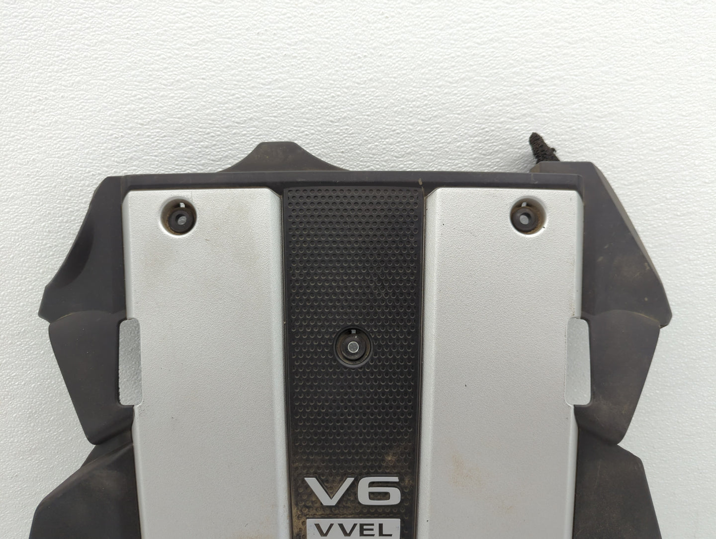 2010 Infiniti G37 Engine Cover - Oemusedautoparts1.com