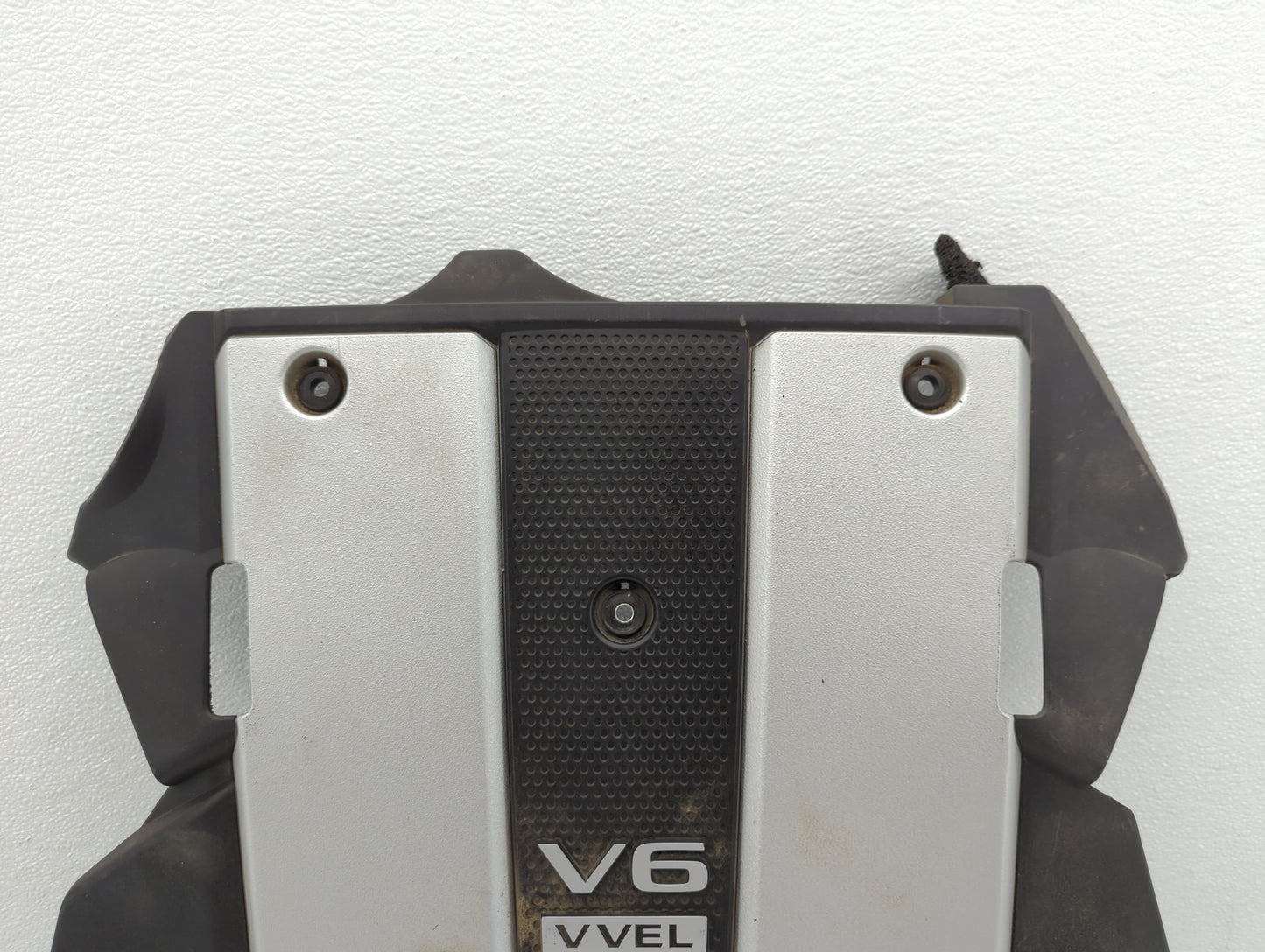 2010 Infiniti G37 Engine Cover - Oemusedautoparts1.com