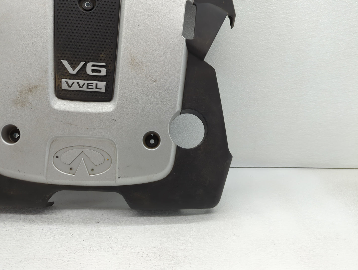 2010 Infiniti G37 Engine Cover - Oemusedautoparts1.com