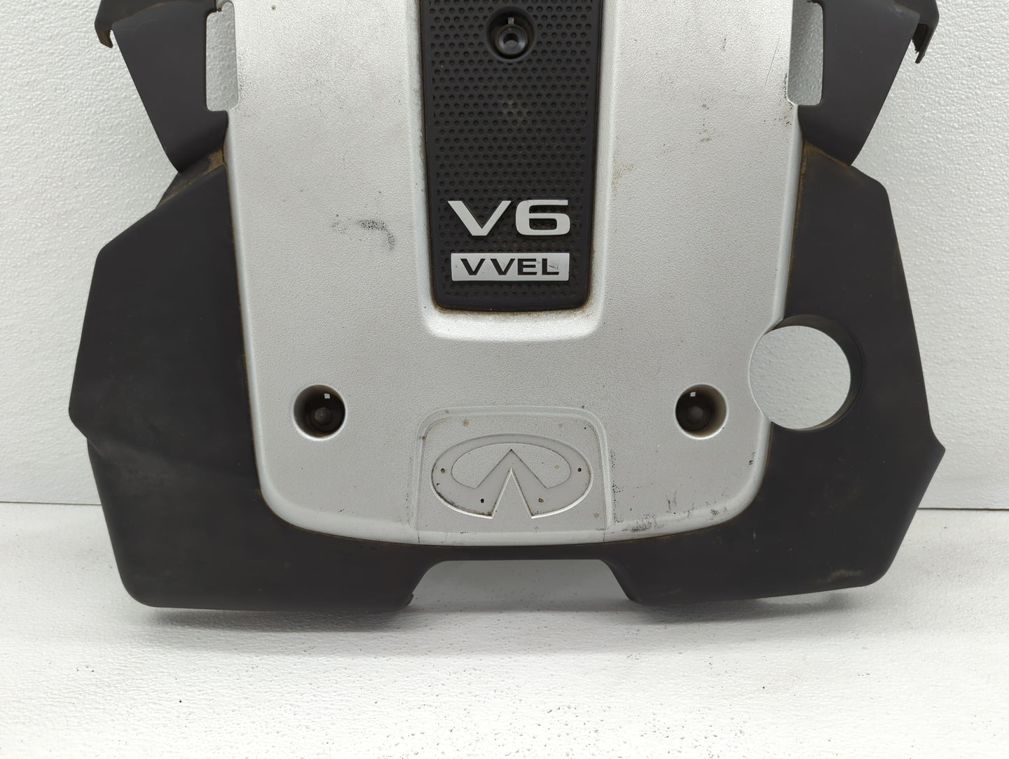 2010 Infiniti G37 Engine Cover - Oemusedautoparts1.com