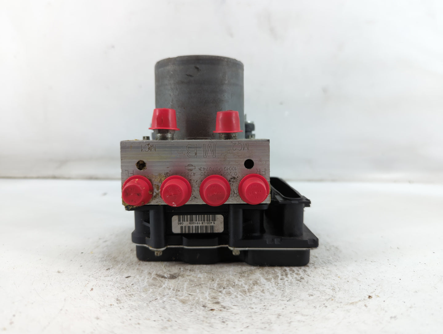 2009-2010 Infiniti G37 ABS Pump Control Module Replacement P/N:47660 1NF0E 0 265 230 530 Fits Fits 2009 2010 OEM Used Auto P
