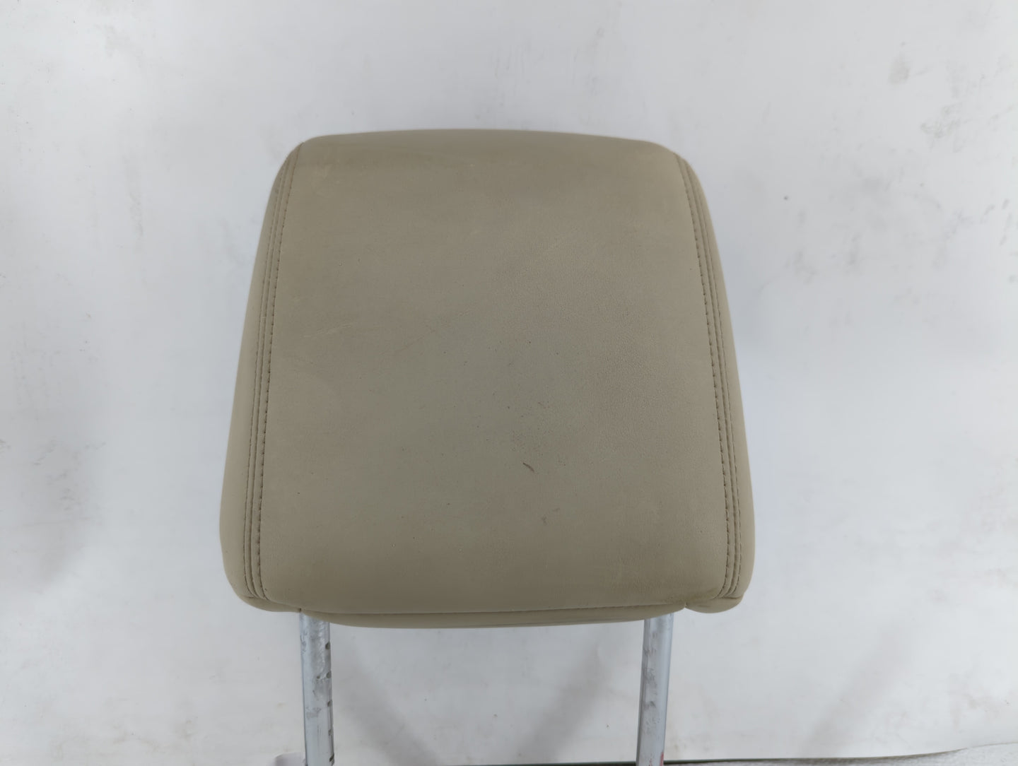 2008-2010 Infiniti M35 Headrest Head Rest Rear Seat Fits Fits 2008 2009 2010 OEM Used Auto Parts - Oemusedautoparts1.com