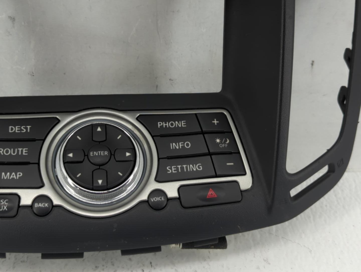 2015-2015 Infiniti Q40 Information Display Screen - Oemusedautoparts1.com