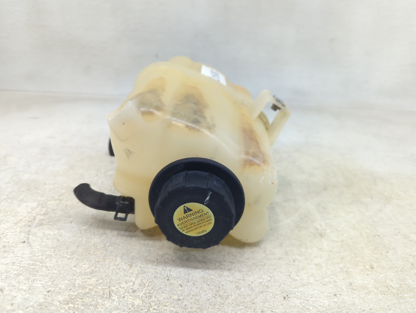 2004-2010 Infiniti Qx56 Radiator Coolant Overflow Expansion Tank Bottle - Oemusedautoparts1.com