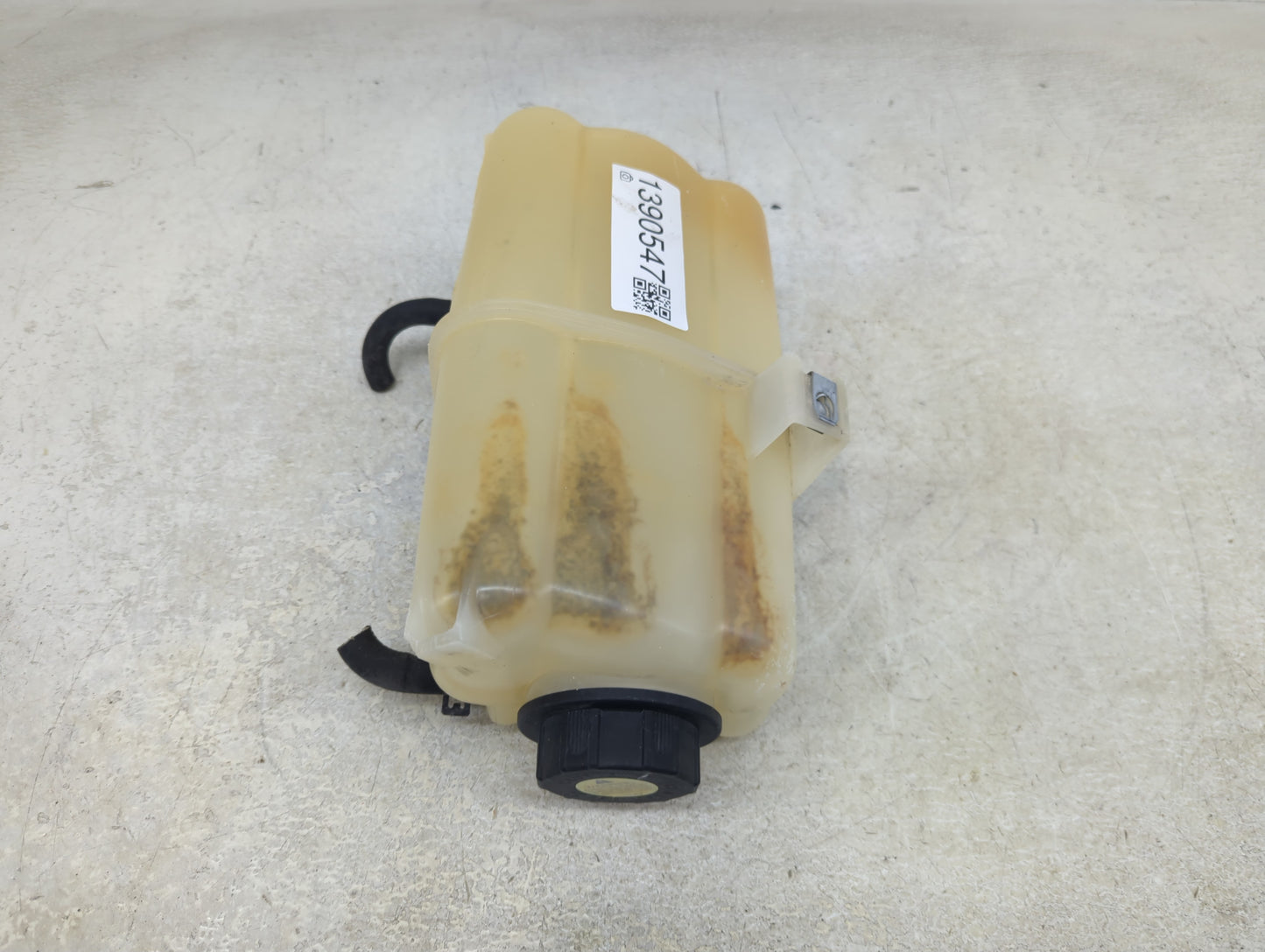 2004-2010 Infiniti Qx56 Radiator Coolant Overflow Expansion Tank Bottle - Oemusedautoparts1.com