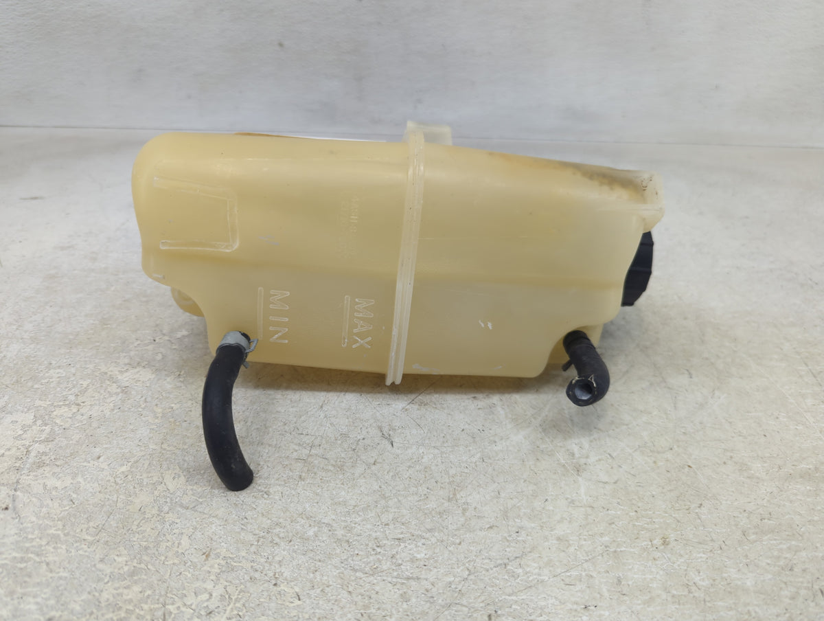 2004-2010 Infiniti Qx56 Radiator Coolant Overflow Expansion Tank Bottle - Oemusedautoparts1.com
