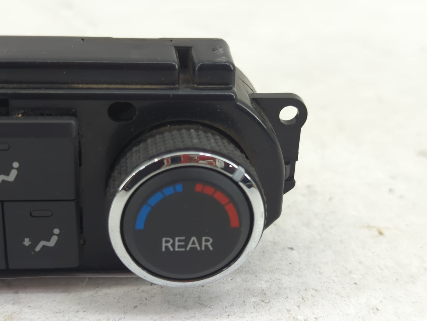 2008-2010 Infiniti Qx56 Climate Control Module Temperature AC/Heater Replacement Fits Fits 2008 2009 2010 OEM Used Auto Part