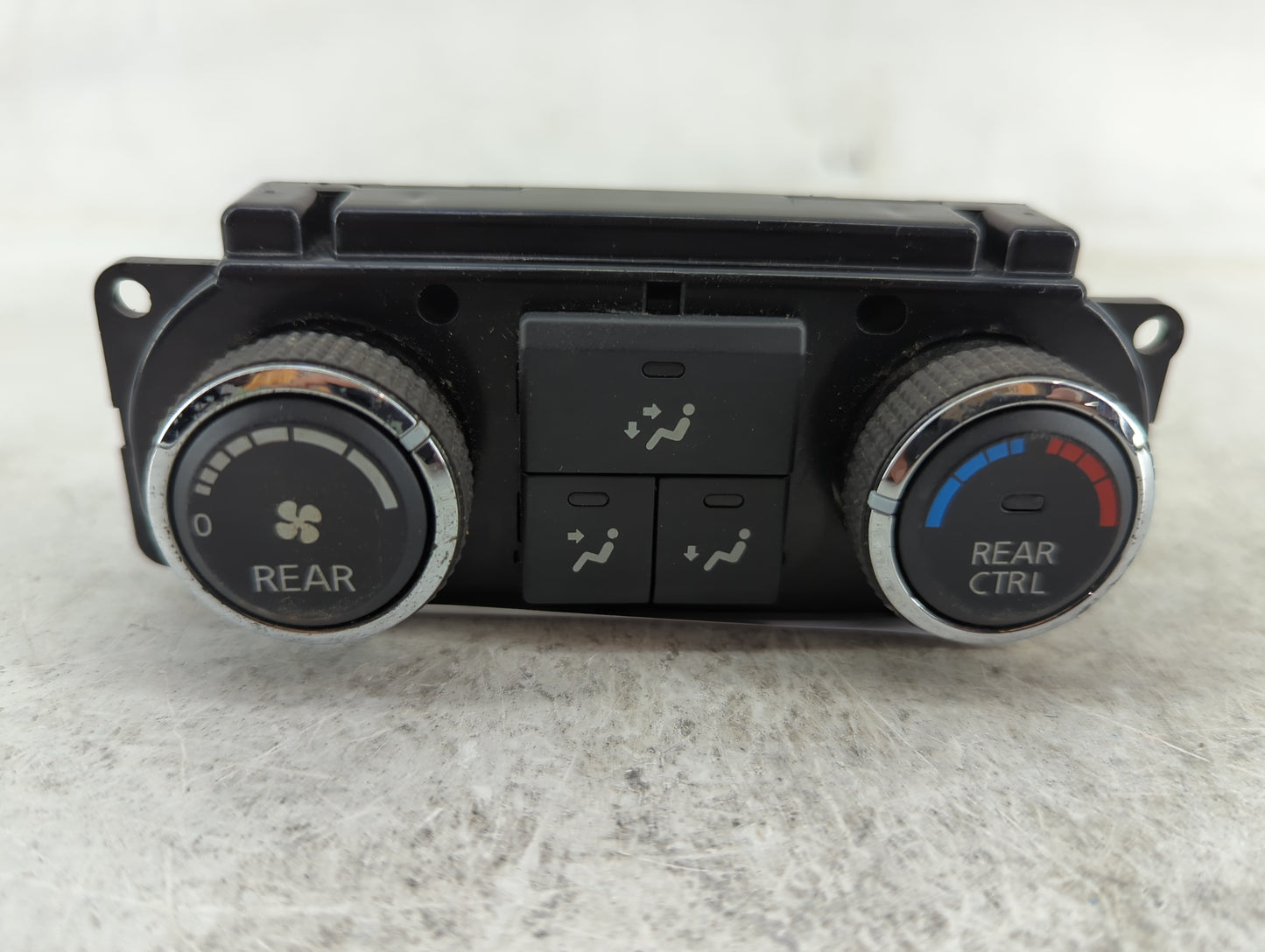 2008-2010 Infiniti Qx56 Climate Control Module Temperature AC/Heater Replacement P/N:27511 ZQ10B UP3NCH-19980-AF Fits OEM Us
