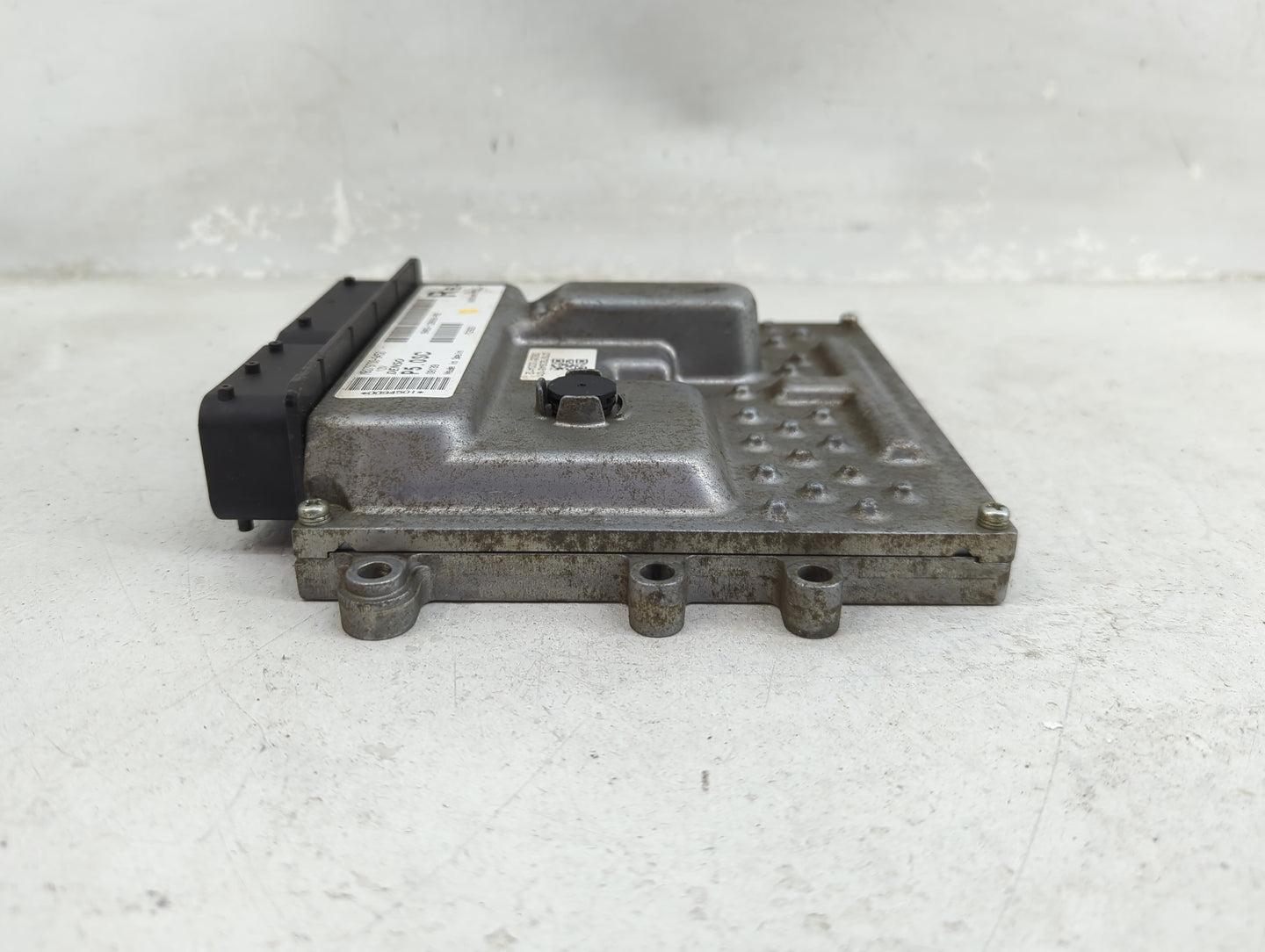 2010-2012 Jaguar Xf PCM Engine Control Computer ECU ECM PCU OEM P/N:MB279700-9450 9W83-12B684-RB Fits OEM Used Auto Parts - 