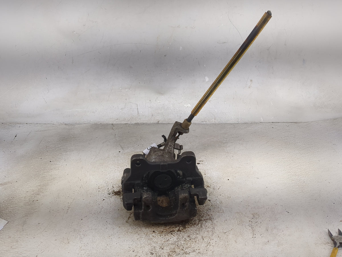 2009-2012 Jaguar Xf Rear Passenger Right Brake Caliper 1509830 - Oemusedautoparts1.com