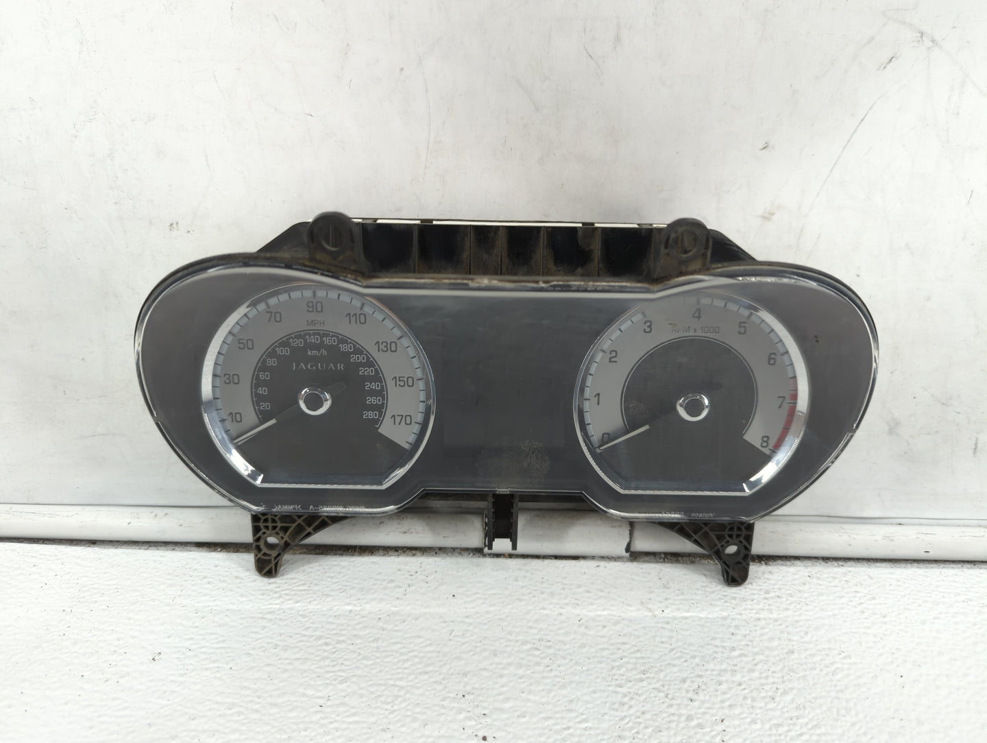 2010-2012 Jaguar Xf Instrument Cluster Speedometer Gauges P/N:9X23-10849-CF Fits Fits 2010 2011 2012 OEM Used Auto Parts - O