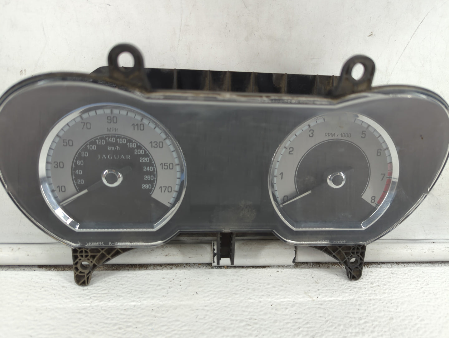 2010-2012 Jaguar Xf Instrument Cluster Speedometer Gauges P/N:9X23-10849-CF Fits Fits 2010 2011 2012 OEM Used Auto Parts - O