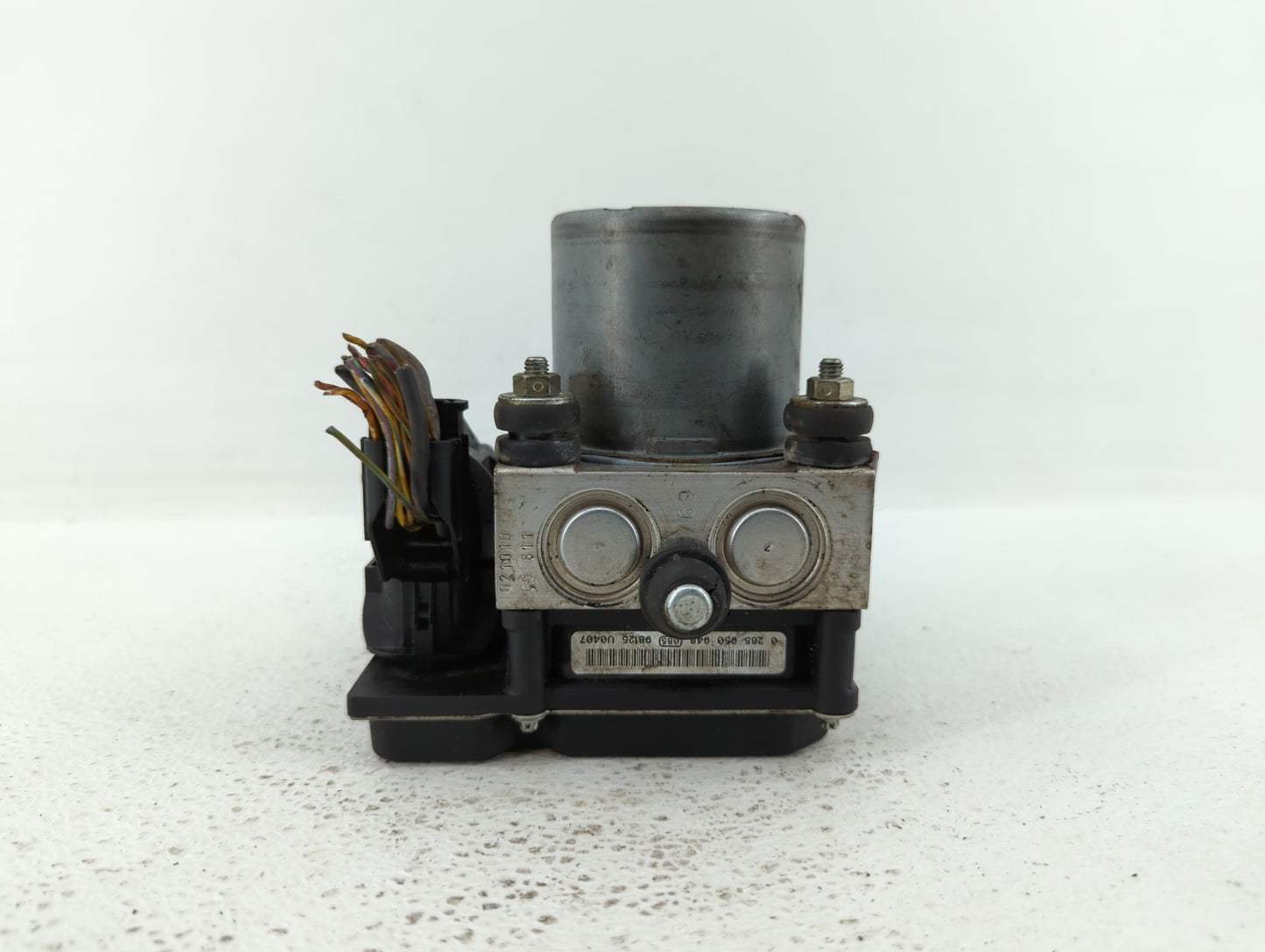 2010-2011 Jaguar Xf ABS Pump Control Module Replacement P/N:9X23-2C405-CC AX23-2C405-AC, AX23-2C405-AB Fits Fits 2010 2011 O