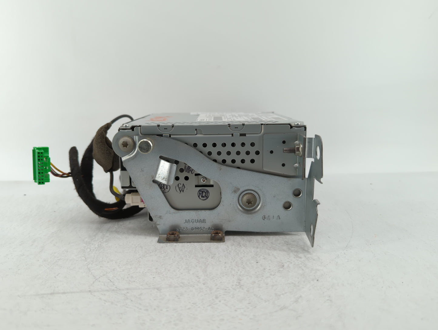 2010 Jaguar Xf Am Fm Cd Player Radio Receiver - Oemusedautoparts1.com