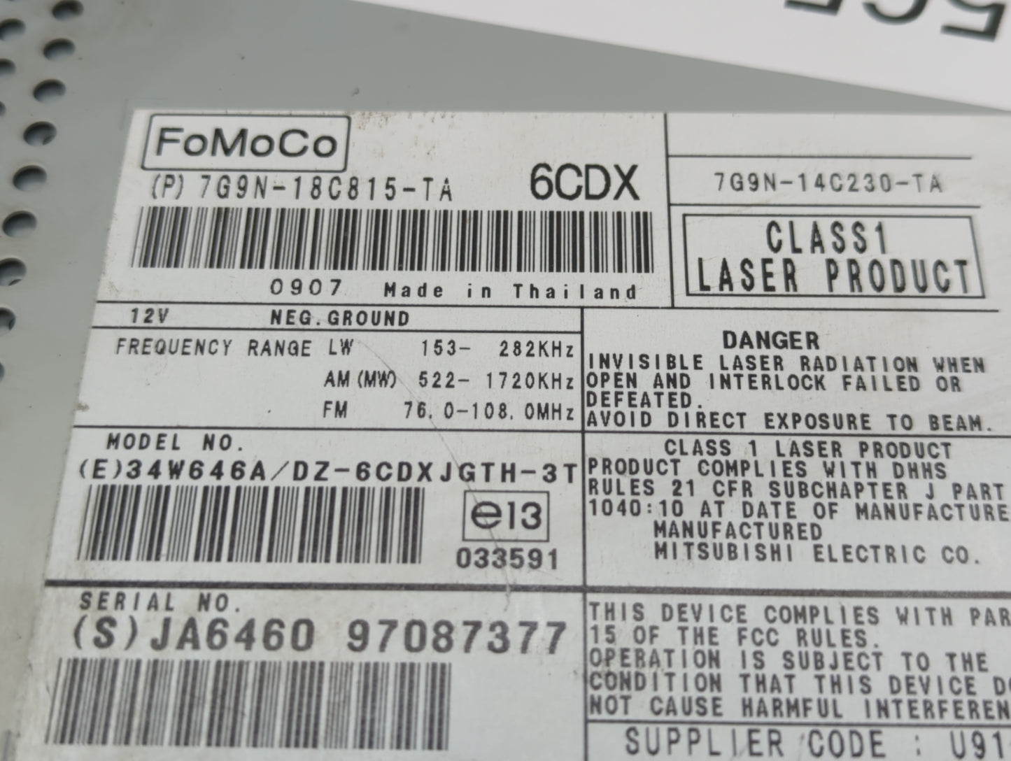 2010 Jaguar Xf Radio AM FM Cd Player Receiver Replacement P/N:7G9N-18C815-NB 7G9N-18C815-TA Fits OEM Used Auto Parts - Oemus