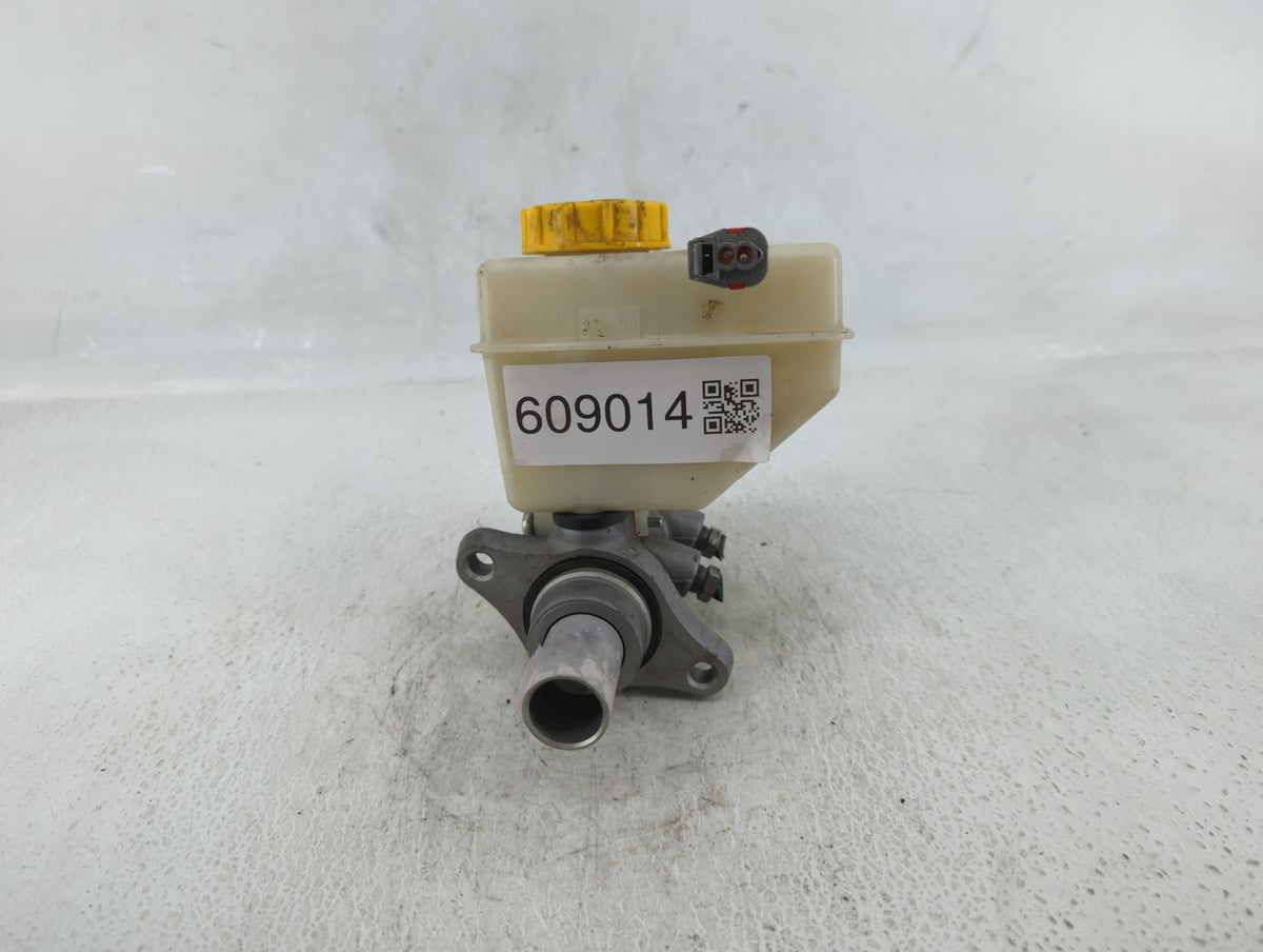 2009-2015 Jaguar Xf Brake Master Cylinder 609014 - Oemusedautoparts1.com