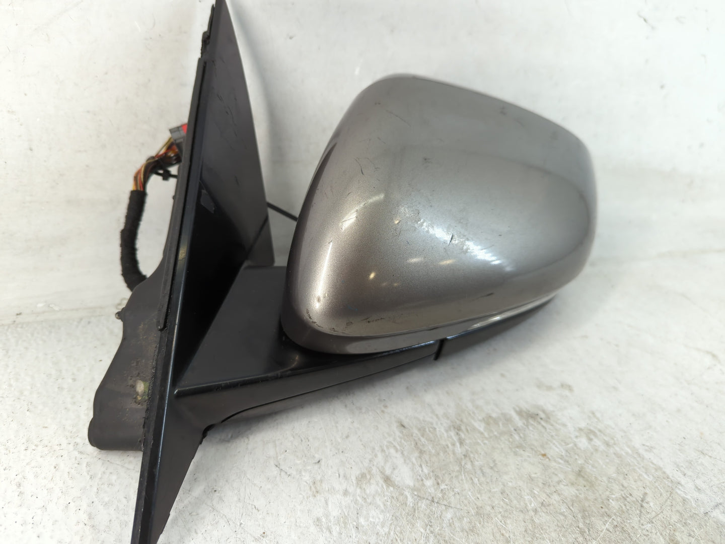 2010-2015 Jaguar Xf Driver Side View Mirror - Left Door Mirror OEM Used - Oemusedautoparts1.com